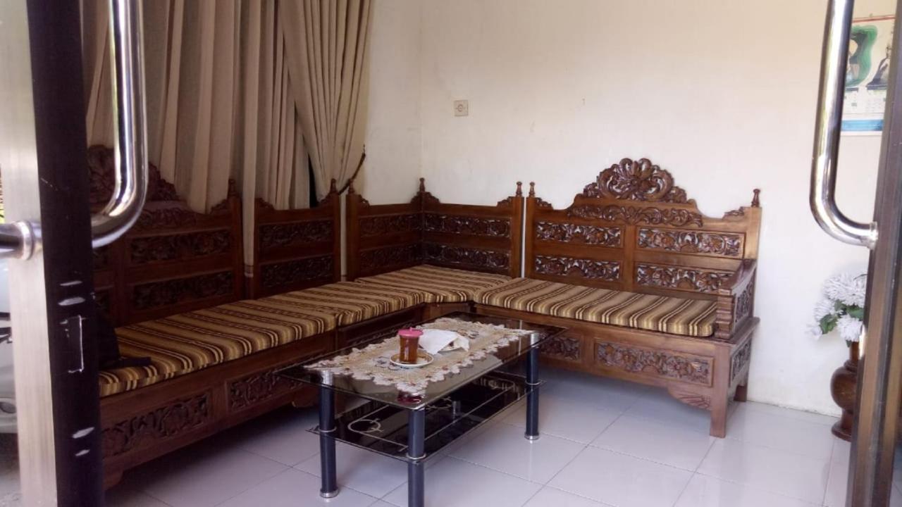 Cheap Inn Banyuwangi Banyuwangi  Exteriér fotografie