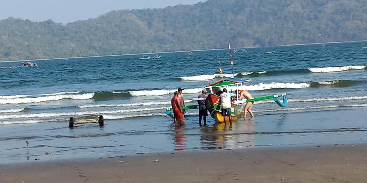 Cheap Inn Banyuwangi Banyuwangi  Exteriér fotografie